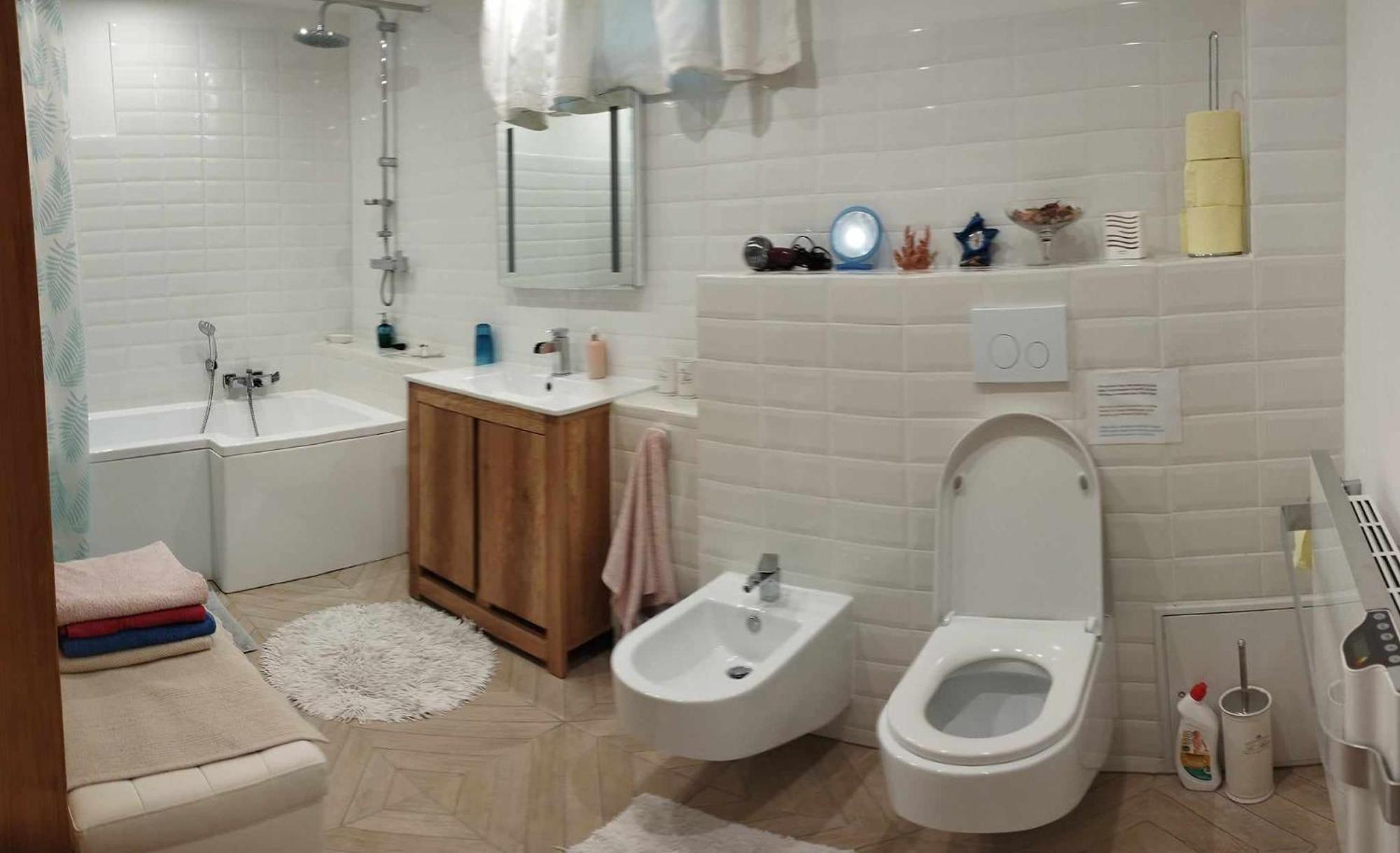 B&B Family Basement Apartment, Breakfast, Free Parking, 5Km From Tulln Chorherrn Exteriér fotografie