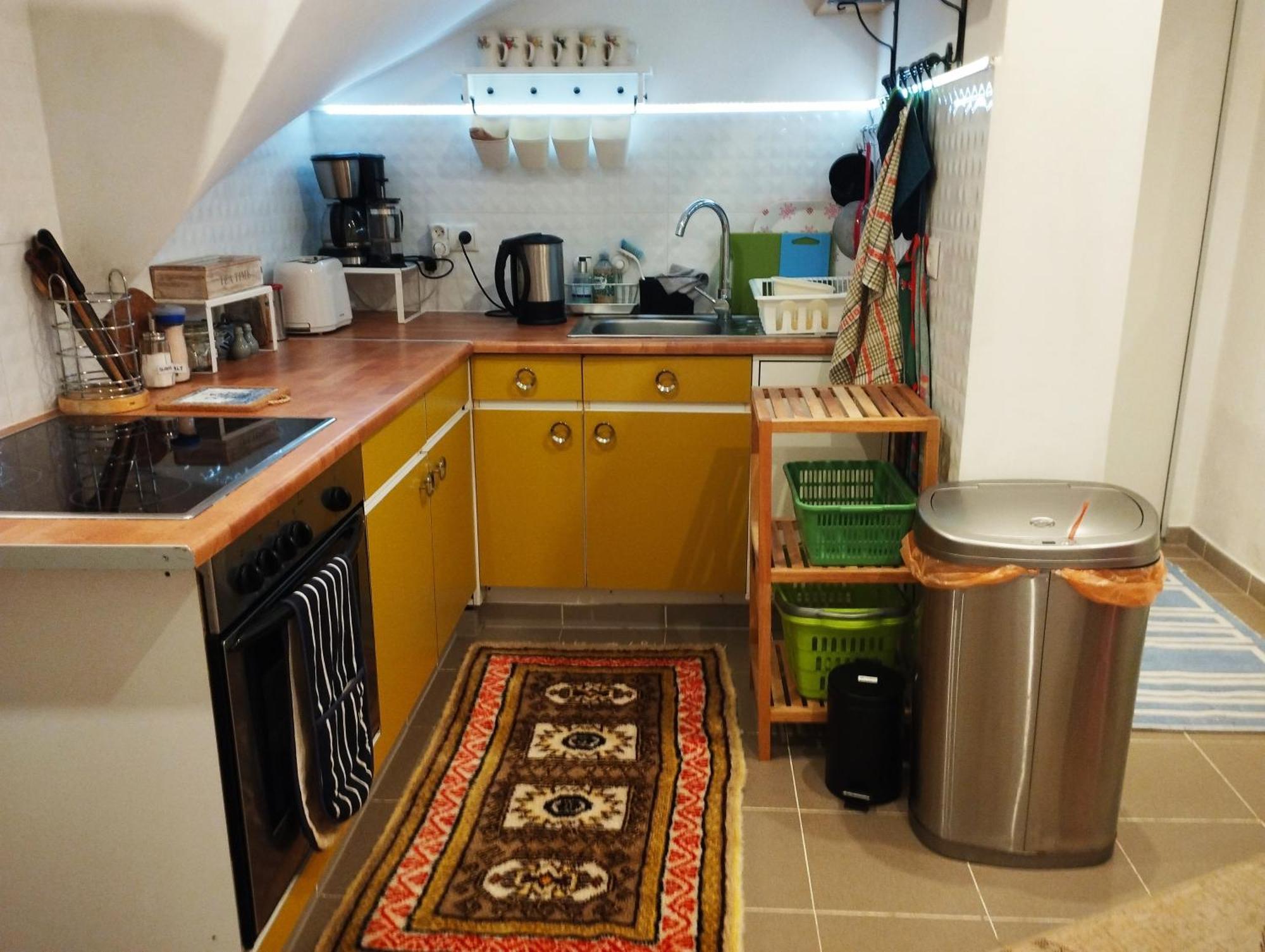 B&B Family Basement Apartment, Breakfast, Free Parking, 5Km From Tulln Chorherrn Exteriér fotografie